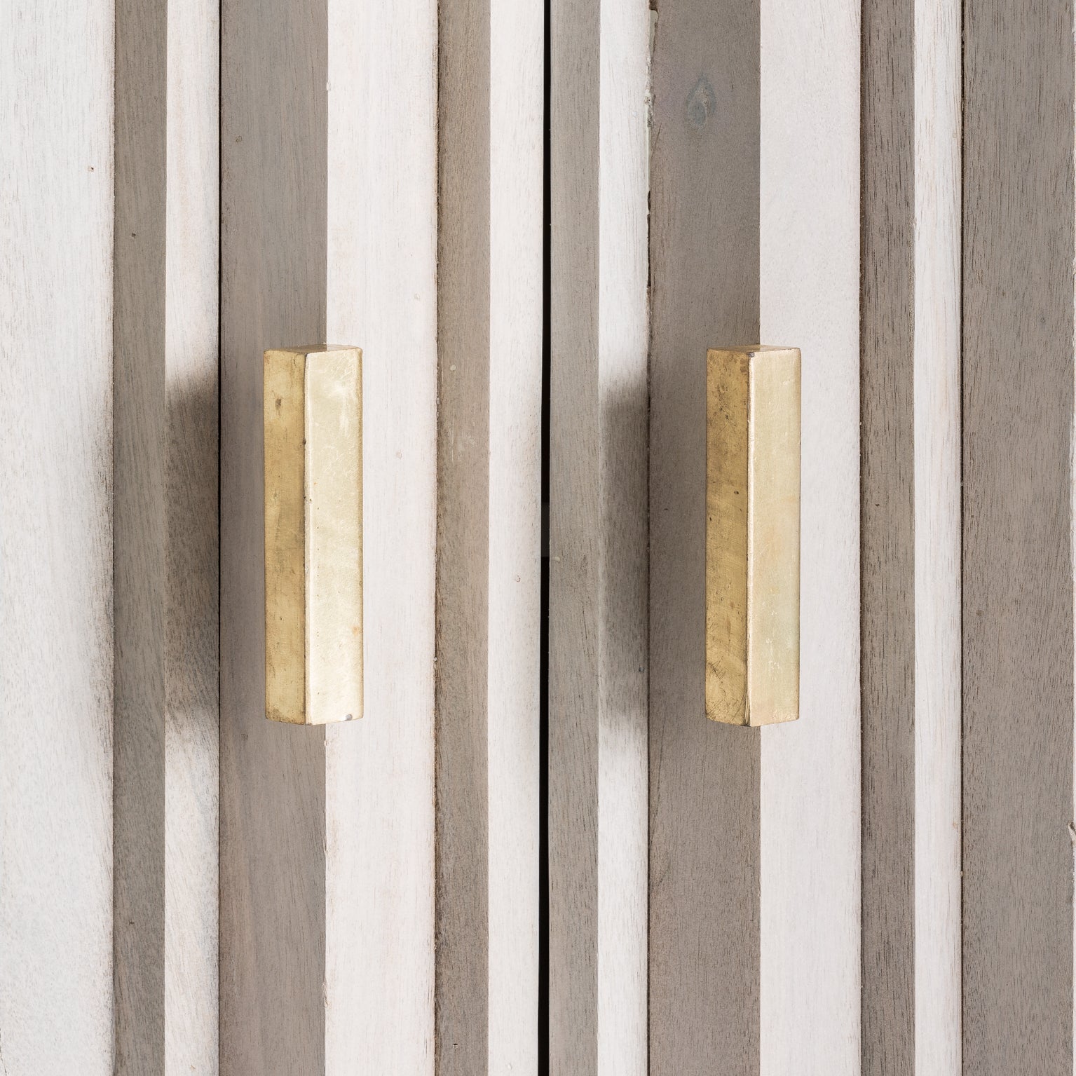 LURE SIDEBOARD